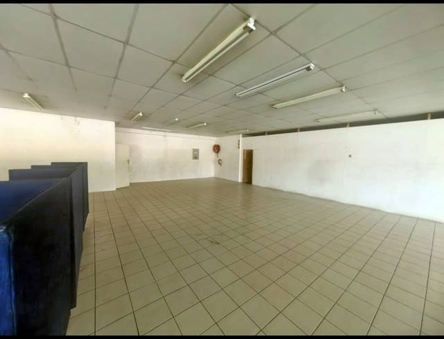 1,300M² BUILDING FOR SALE IN PRETORIA CENTRAL